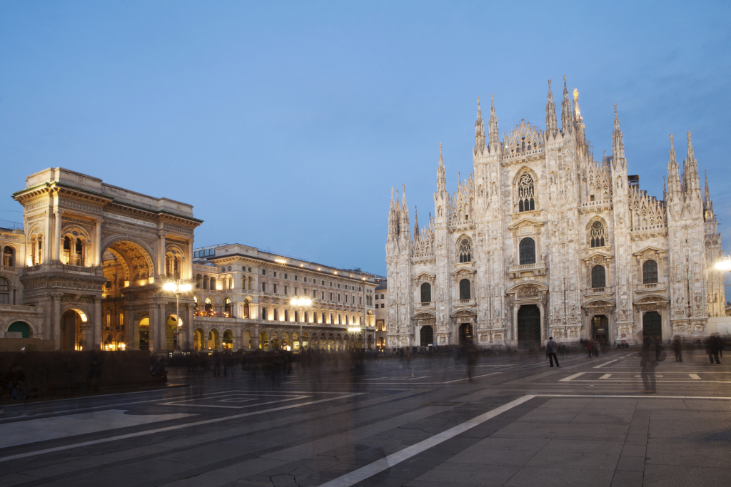 Plac Duomo i Katedra Mediolańska 