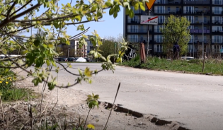 Prace przy budowie drogi dojazdowej do Cogiteonu