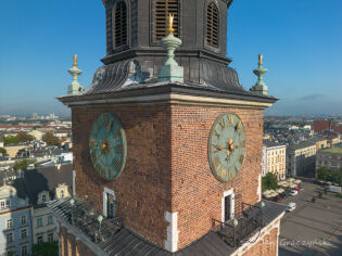 zegar, czas, wieża ratuszowa. Fot. Jan Graczyński