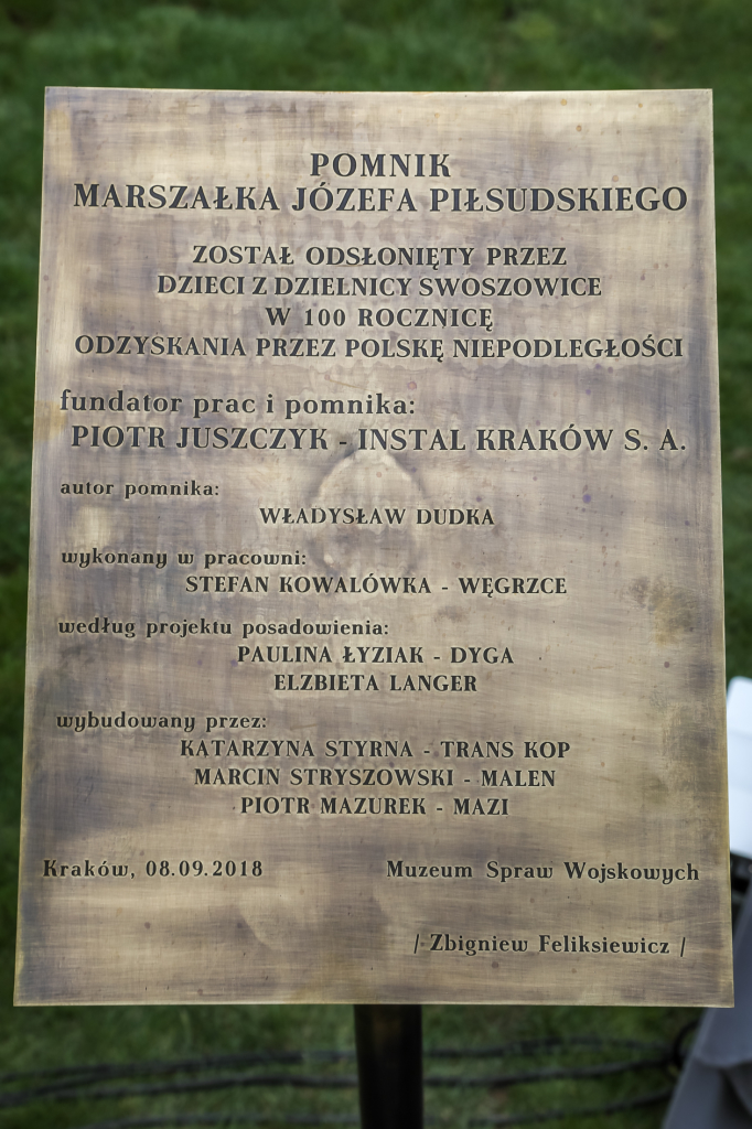 bs-08 września 2018-img_4169.jpg-Piłsudski,pomnik,Swoszowice,Majchrowski,Uroczystość  Autor: B. Świerzowski