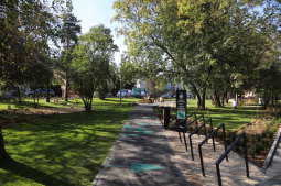 Park kieszonkowy w Łagiewnikach przy placu Łagiewnickim