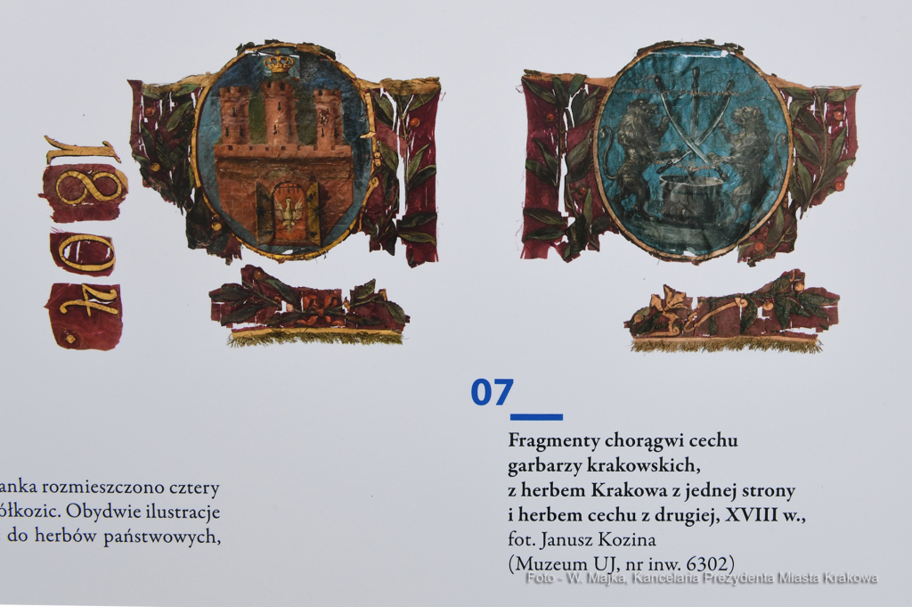 dsc_0016 — kopia03.jpg-„650 lat herbu miasta Krakowa”,  Autor: W. Majka