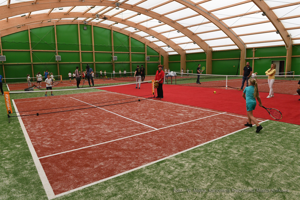 dsc_232006.jpg-Finał Dziecięcego Turnieju Tenisa o puchar Prezydenta Miasta Krakowa  Autor: W. Majka