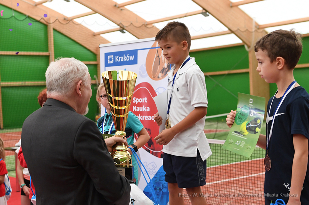 dsc_252416.jpg-Finał Dziecięcego Turnieju Tenisa o puchar Prezydenta Miasta Krakowa  Autor: W. Majka
