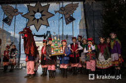 jg1_191130_krpl_7864.jpg-Otwarcie targów Bożonarodzeniowych 2019 na Rynku Głównym w Krakowie