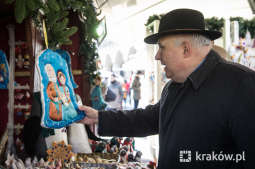 jg1_191130_krpl_7971.jpg-Otwarcie targów Bożonarodzeniowych 2019 na Rynku Głównym w Krakowie
