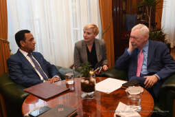02jpg.jpg-Ambasadora Republiki Peru Alberto Salas Barahony oraz Konsul Honorowy