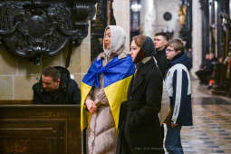 Razem dla pokoju, Ukraina, marsz, koncert, msza, Wawel, Rynek, Majchrowski, Wojnarowski,