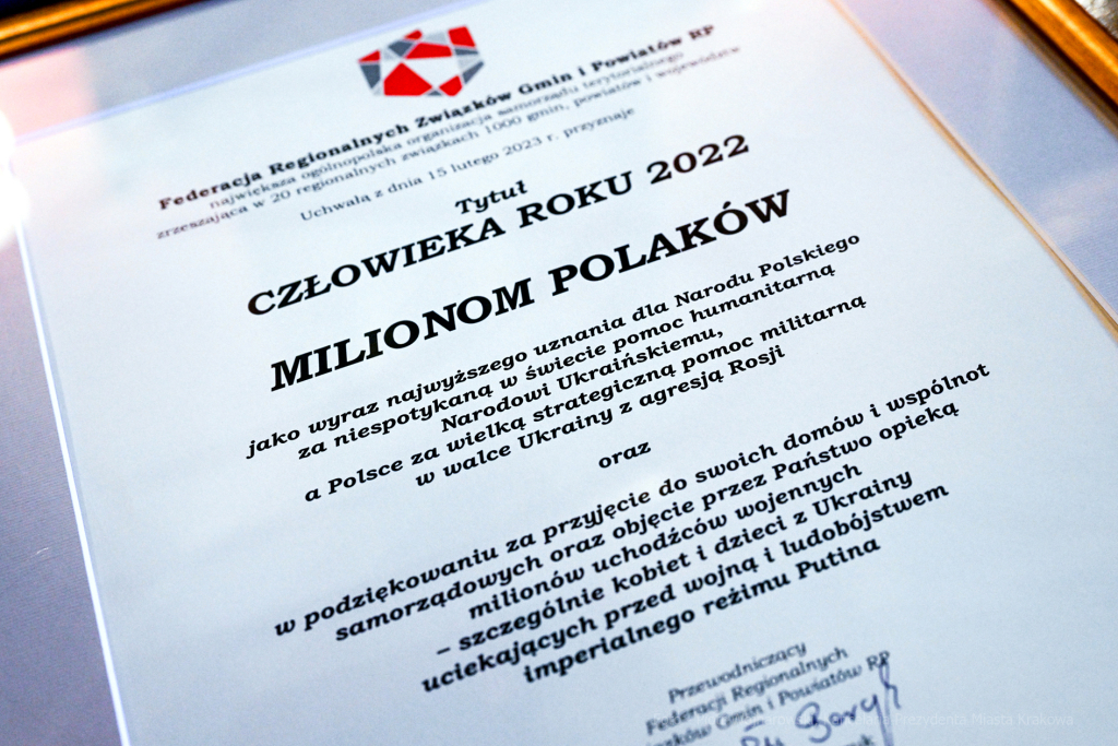 Medal 100-lecia Odzyskania Niepodległości, wręczenie, Majchrowski, Bieniek, Ostrowski, Barczyk, M  Autor: P. Wojnarowski