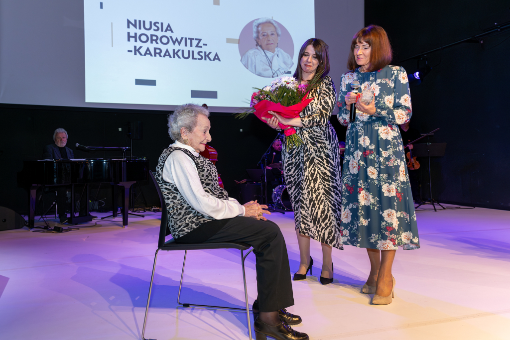Nagroda Bujwidowej, wręczenie, Magdalena Dropek, Niusia Horowitz-Karakulska, Małgorzata Markiewicz  Autor: P. Wojnarowski