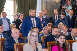 umk_9933.jpg-sesja, pierwsza, Rada Miasta Krakowa, IX kadencja, ślubowanie, radni, rajcy