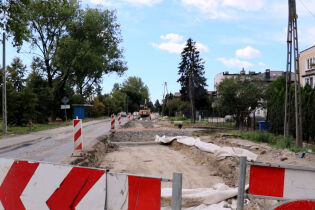 Asfaltowanie ul. Klasztornej. Zmiany tras linii nr 123, 163 i 193