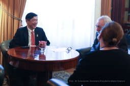 bs_210301_7910.jpg-Ambasador Japonii, Majchrowski, Spotkanie