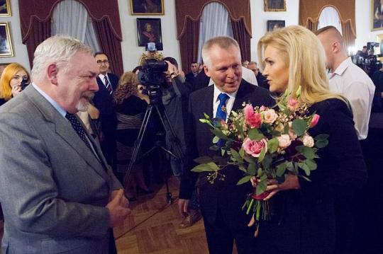 powitanie Prezydenta Krakowa z gospodarzami uroczystości 