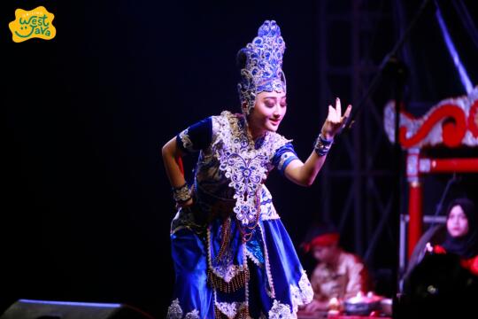 tancerka indonezyjska 