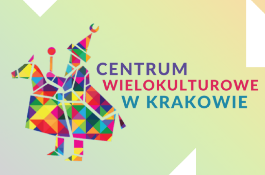 plakat Centrum Wielokulturowe w Krakowie z symbolem stylizowanego lajkonika złożonego z wielobarwnych trójkątów  
