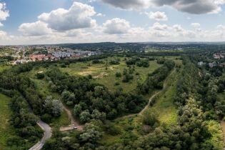 Fotografia z drona terenu Białych Mórz w Krakowie