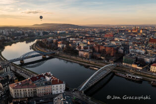 miasto z lotu, panorama, dron. Fot. Jan Graczyński