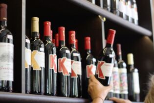 alkohol handel wino. Fot. pexels.com
