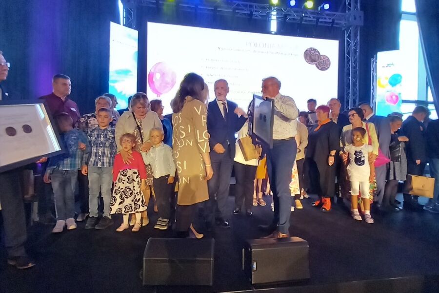 Krakowskie rodziny zastępcze z nagrodą Polonia Minor