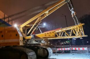 Chwilowe utrudnienia przy rondzie Polsadu. Fot. tramwajdomistrzejowic.pl