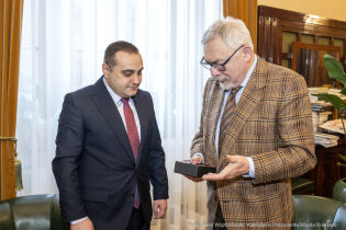 Konsul honorowy Republiki Armenii z wizytą u prezydenta miasta. Fot. Piotr Wojnarowski - Kancelaria Prezydenta