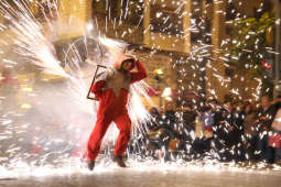 Las Fallas w Walencji.jpg