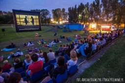 Fot. 7 Kino letnie.jpg