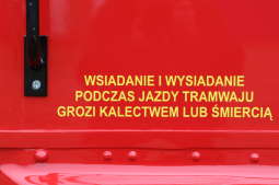 Historyczny tramwaj Ring wyjechał na ulicach Krakowa