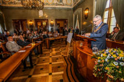 Towarzystwo Lekarskie Krakowskie z medalem „Cracoviae Merenti”