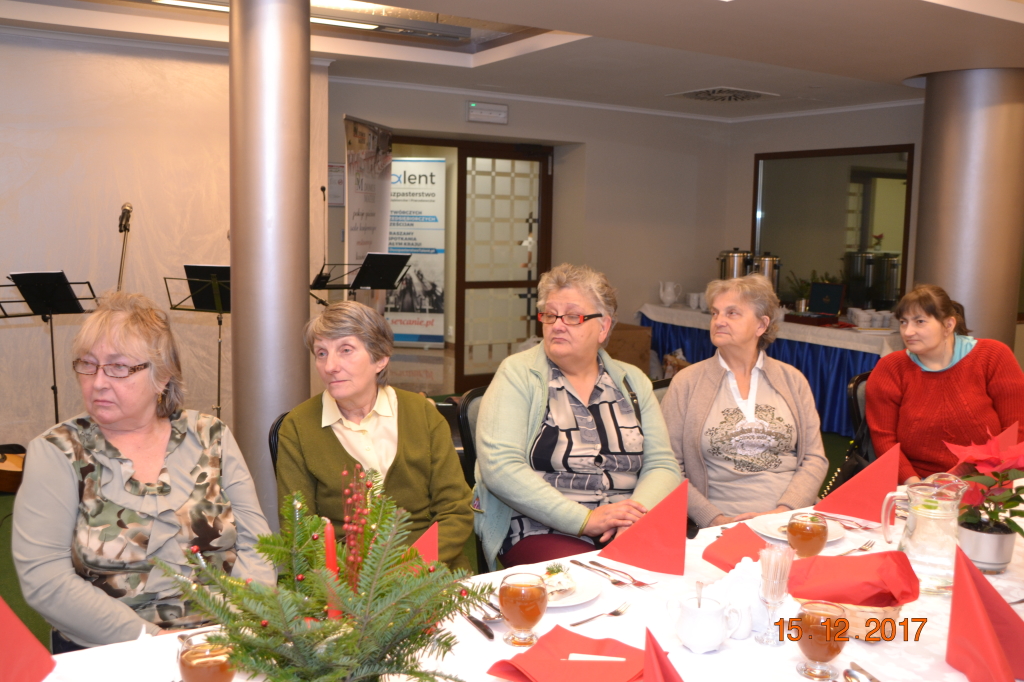 Wigilia w MOPS Filia nr 3 Kraków Dla Seniora