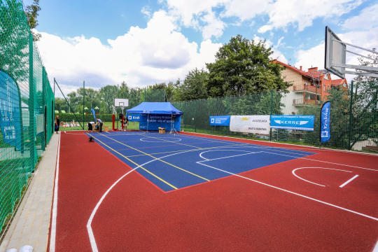 bs_kr_pl_20180726_img_1457.jpg-boisko  Zesławice