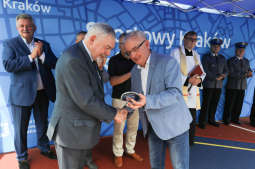 bs_kr_pl_20180726_img_1639.jpg-boisko  Zesławice