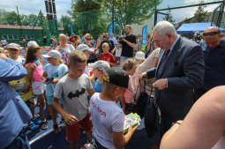 bs_kr_pl_20180726_img_1692.jpg-boisko  Zesławice