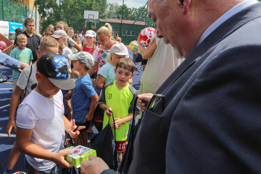 bs_kr_pl_20180726_img_1699.jpg-boisko  Zesławice