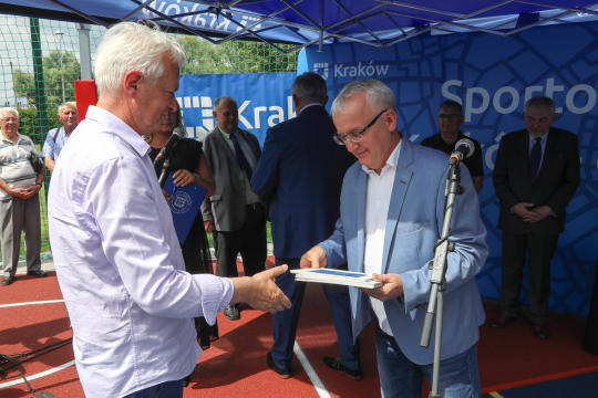 bs_kr_pl_20180726_img_1735.jpg-boisko  Zesławice