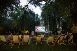 jg_180726_oto_7358.jpg-"Kino na trawie" w ogrodach Instytutu Austriackiego