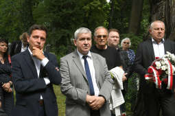 dsc_8850 copy.jpg-Wołyń, pomnik