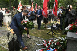 dsc_8888 copy.jpg-Wołyń, pomnik