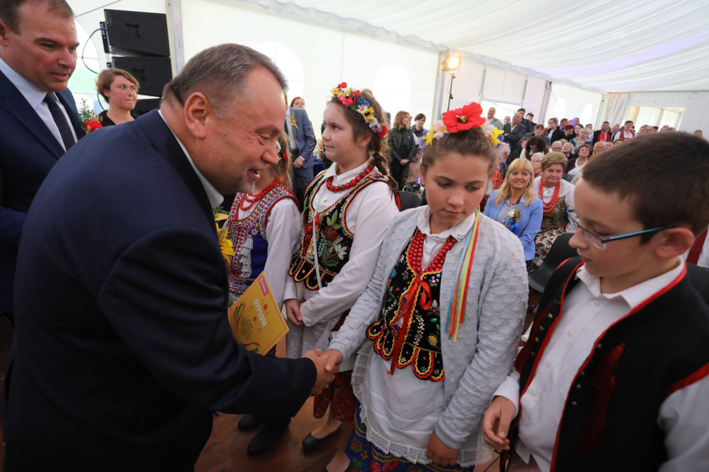 bs-26 sierpnia 2018-img_0430.jpg-Dożynki Miejskie,2018,Podgórze,Kulig,Wieńce  Autor: B. Świerzowski