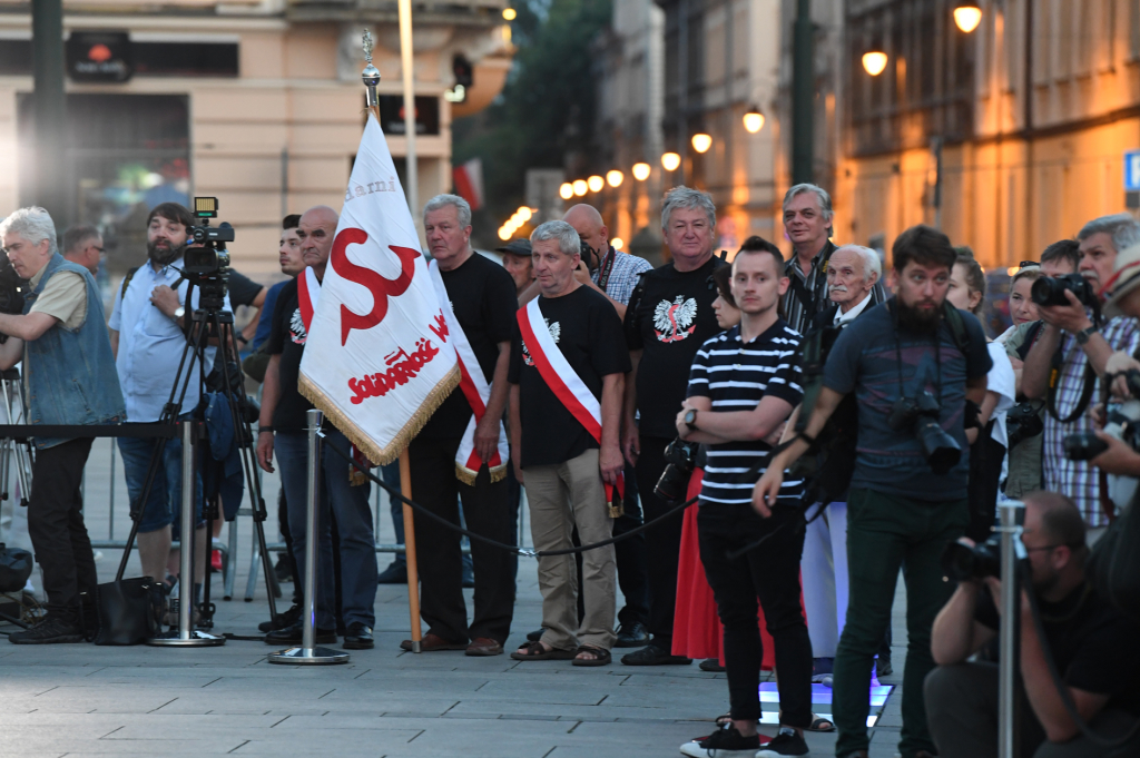 dsc_2821 copy.jpg-pomnik Ryszard Kukliński  Autor: W. Majka