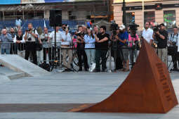 dsc_2825 copy.jpg-pomnik Ryszard Kukliński