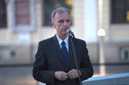 dsc_2907 copy.jpg-pomnik Ryszard Kukliński