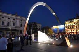 dsc_2951 copy.jpg-pomnik Ryszard Kukliński