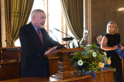 dsc_2583 copy.jpg-Honoris Gratia