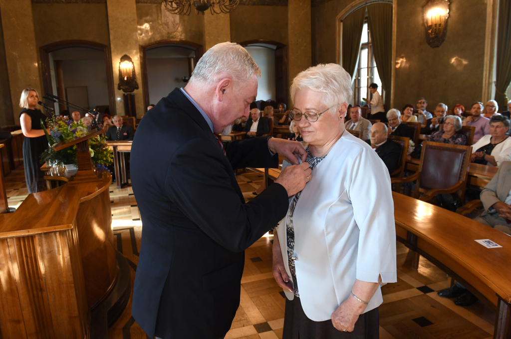 dsc_2599 copy.jpg-Honoris Gratia  Autor: W. Majka