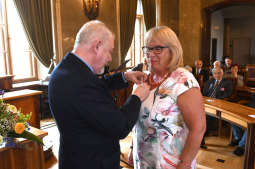 dsc_2649 copy.jpg-Honoris Gratia