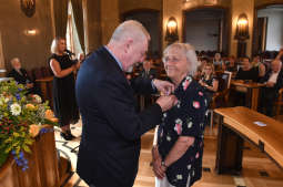 dsc_2661 copy.jpg-Honoris Gratia