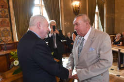 dsc_2672 copy.jpg-Honoris Gratia