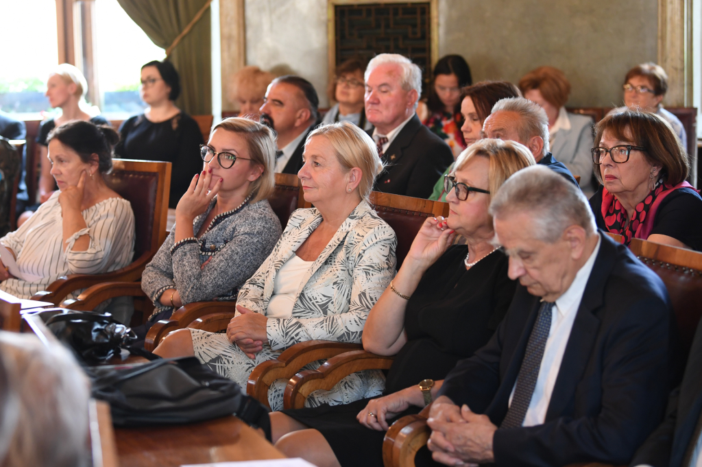 dsc_3334 copy.jpg-Honorowe Obywatelstwo Biserce Rajčić Januszowi Skalskiemu  Autor: W. Majka